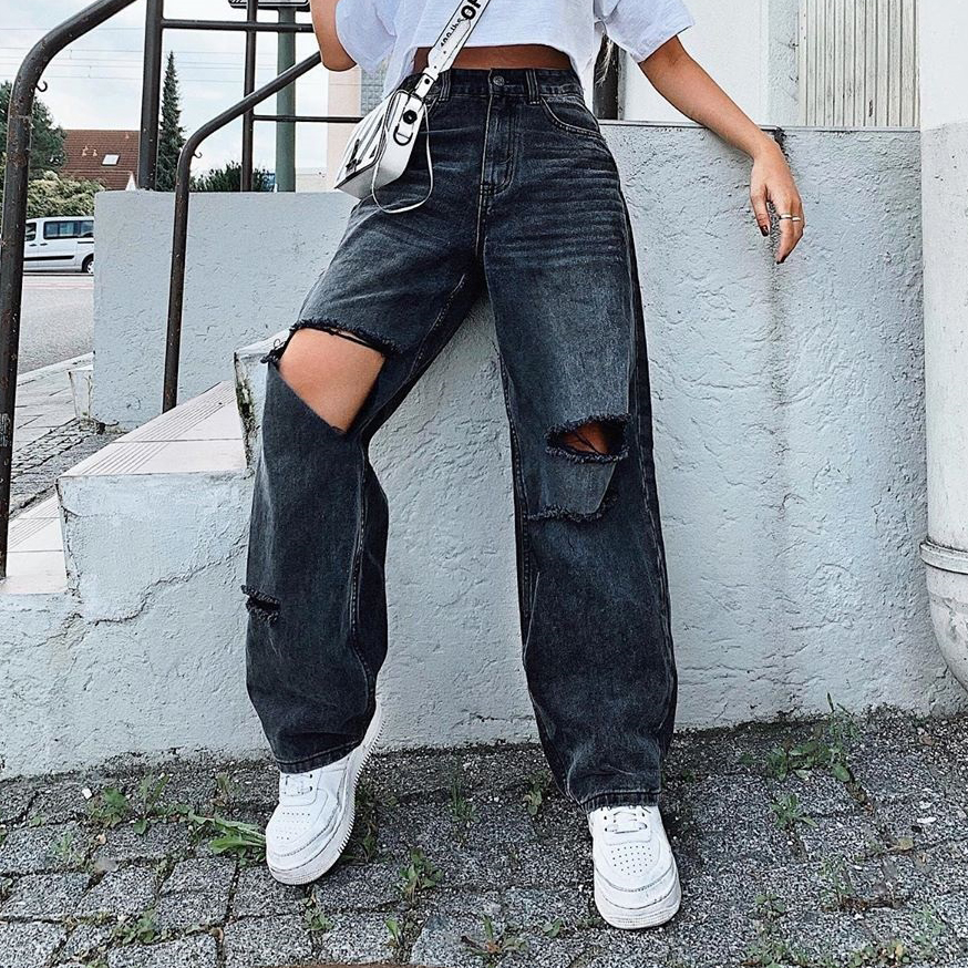 Womens Baggy Ripped Jeans
